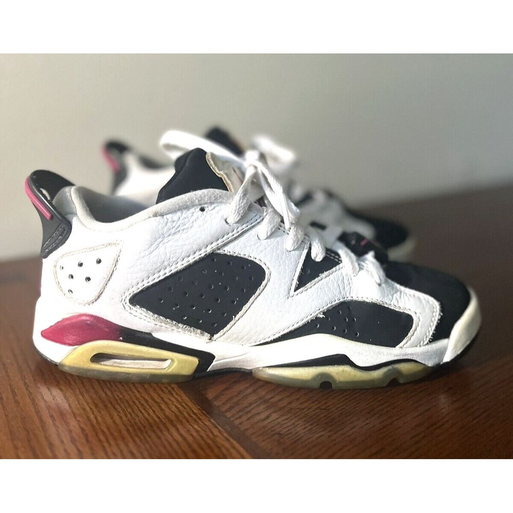 Jordan 6 VI Retro Low "Carmine" White/Fuchsia/Black Kids Size 5Y (768884-107)